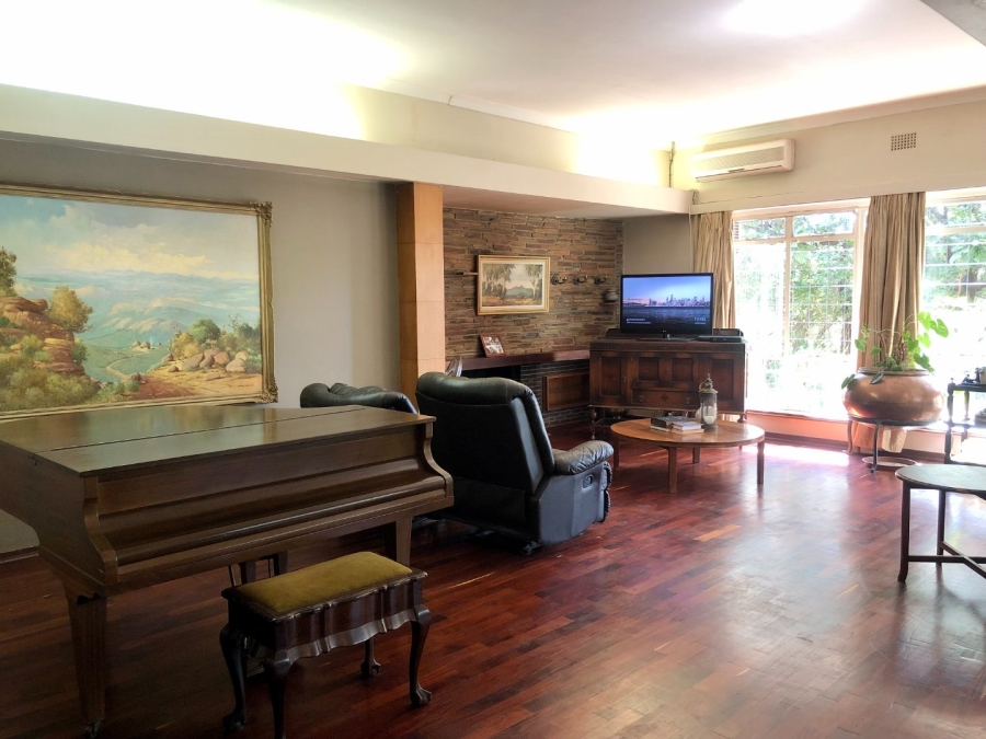 7 Bedroom Property for Sale in Zandfontein A H North West